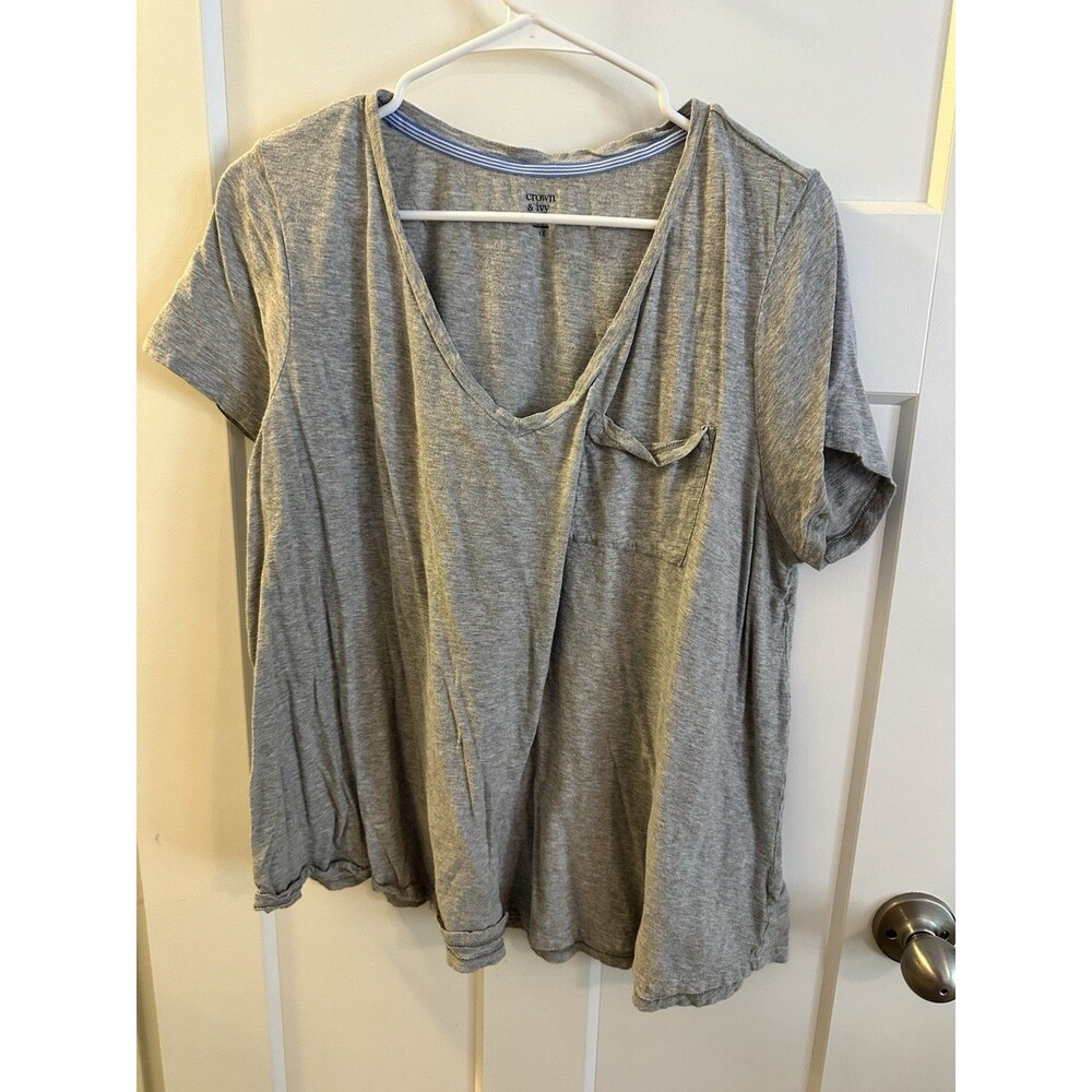 Women’s Short Sleeve Grey Crown And Ivy V-neck T-shirt Curvy 1X 100% Cotton